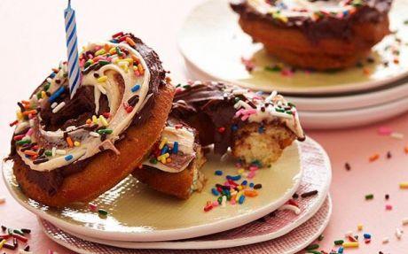 Do you like doughnuts as much as Homer Simpson? Then take a look at our best #Doughnut recipes fdntwrk.tv/1tplo