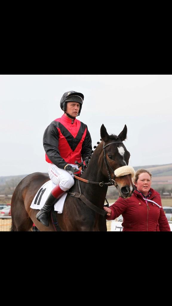 GraceHarris90's tweet photo. Off to @BWAscotSales with Minella Duchess. Ideal horse to aim at mares races this season! #p2p #winnerinwaiting http://t.co/GHRwFUjb2m