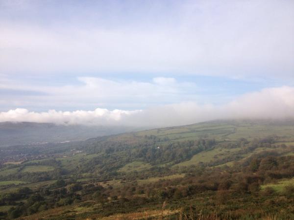 McGarryConsult's tweet photo. Cavehill providing spectacular views of Belfast #belfastrunning http://t.co/1dWTYLlbEb