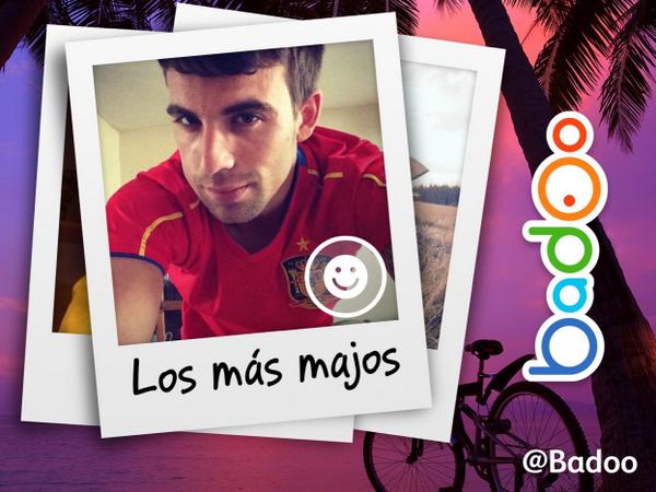 marcoscuarta's tweet photo. ¡Todo el mundo quiere estar entre mis amigos! Acabo de ganar un premio en #badoo http://t.co/2GDZCuO1ay http://t.co/4fHs3YCXr4