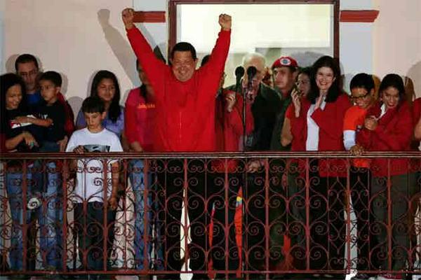 ¡Seguimos el camino de nuestro Comandante Invicto, guerrero victorioso por la vida y la paz de Venezuela!
