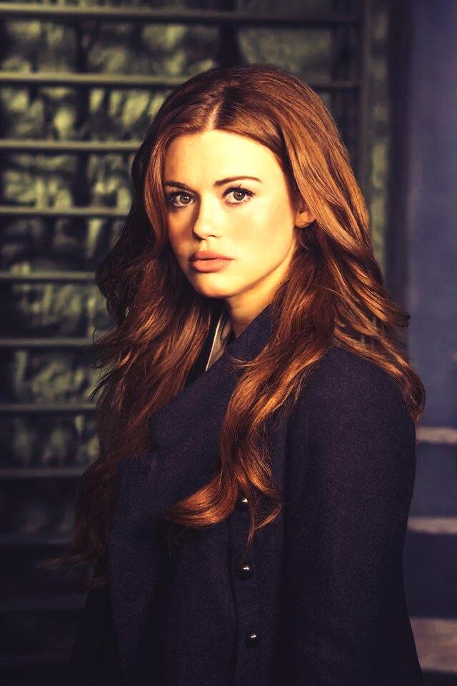 Happy Birthday Holland Roden! Youre the best! <3 