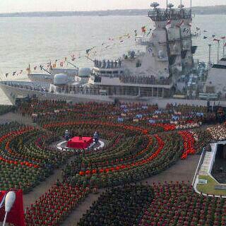 BuuntBenn's tweet photo. Kerenn.... HUT TNI Koarmatim !! http://t.co/oMdeTaBg9k