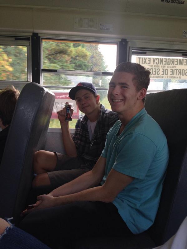 andrew_burrows's tweet photo. always good times with brother ferg http://t.co/Dk7gphOPyZ