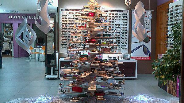 El Vivero de Empresas propone un Taller de Escaparatismo
 elmonolito.es/El-Vivero-de-E…