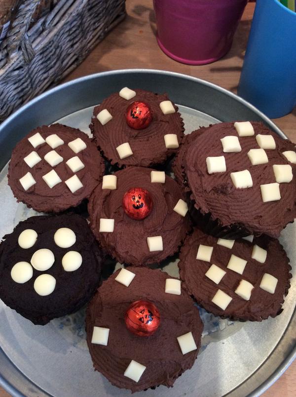 Garlands of Llandaff (GarlandsLlandaf) Twitter