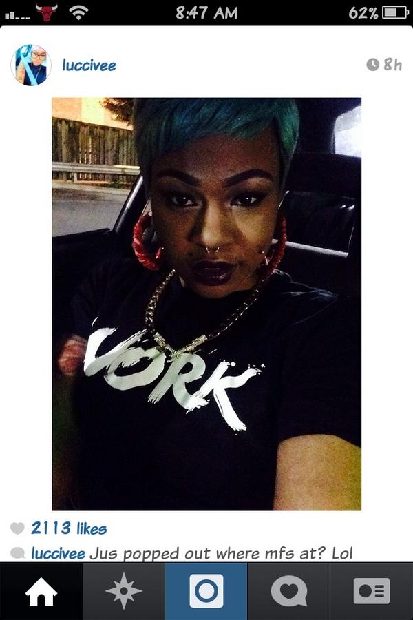 YaeDotta's tweet image. Started a clothing line !!! N less Dan a summer we BLEW UP !! Salute @LucciVee 😍😍🏆⌚ #Chi2Atl