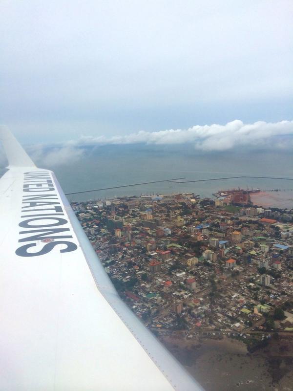 TonyBanbury's tweet photo. #Guinea: Just arrived with strong @UNMEER team that includes @WHO, @UNICEF &amp; @WFP. http://t.co/yyYqydsqW7