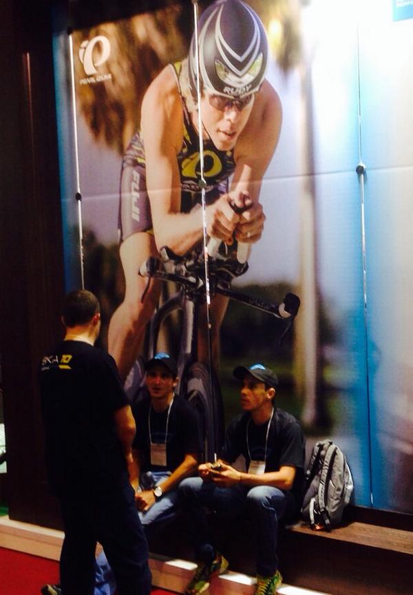 FujiBikes's tweet image. We spotted a huge @camdyetri pic at the @brcyclefair #BrazilCycleFair last week @pearlizumi booth #NorcomStraight