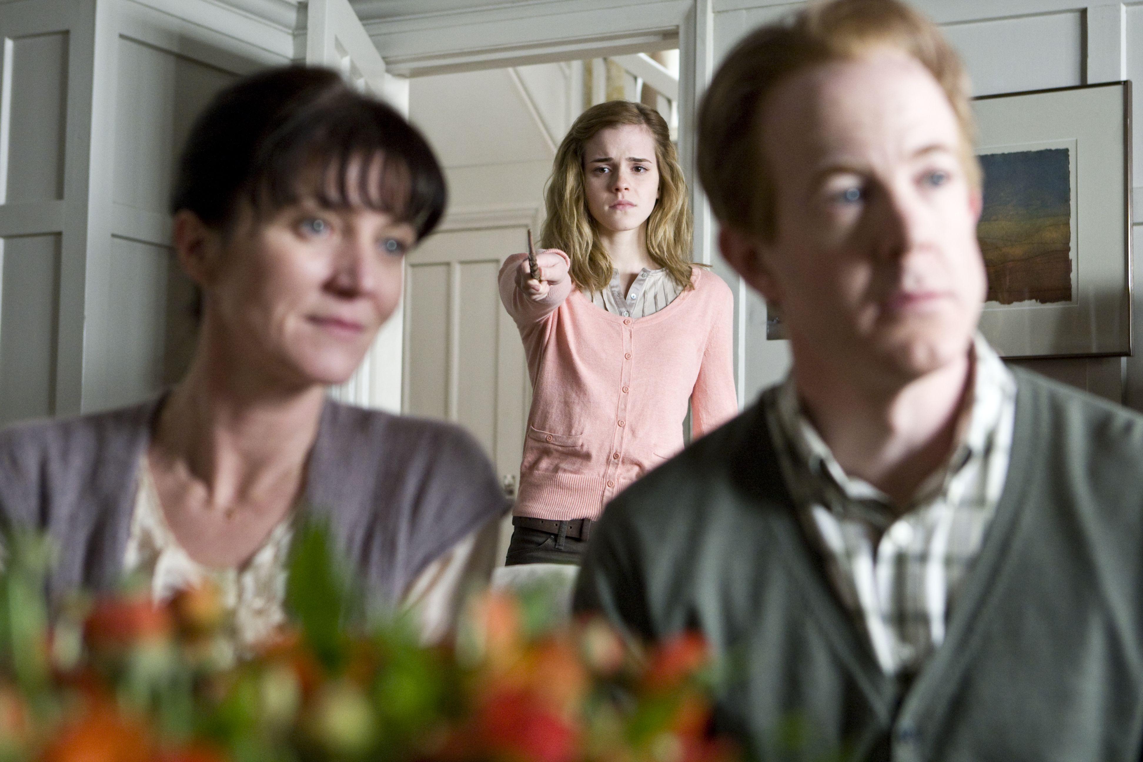 Hermione wipes her parents' memories to protect them from Voldemort and the Death Eaters. 