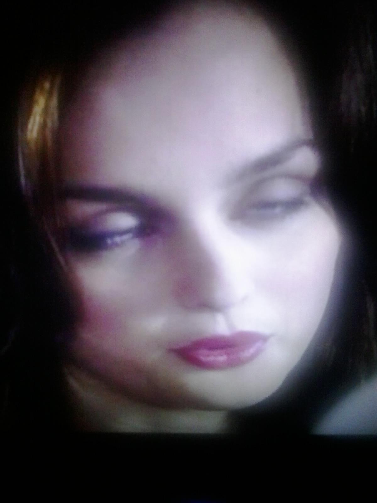 "Happy birthday to our QUEEN Holland Roden!!" 