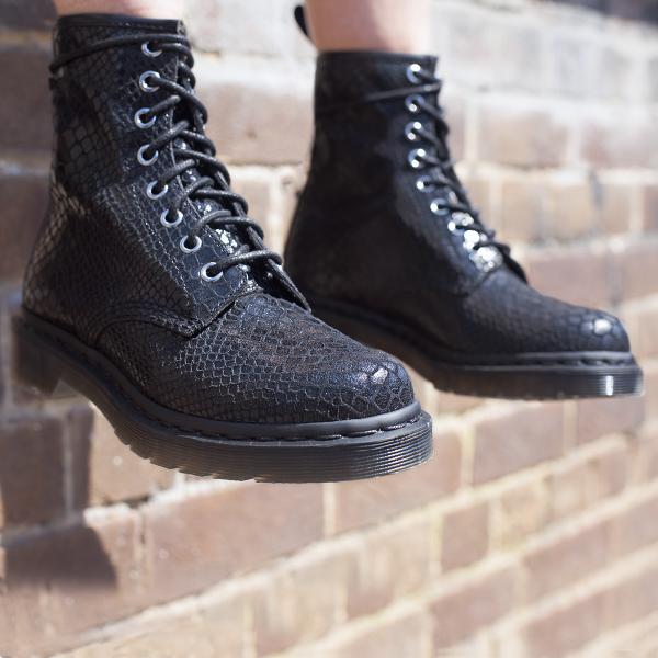 dr martens snake boots