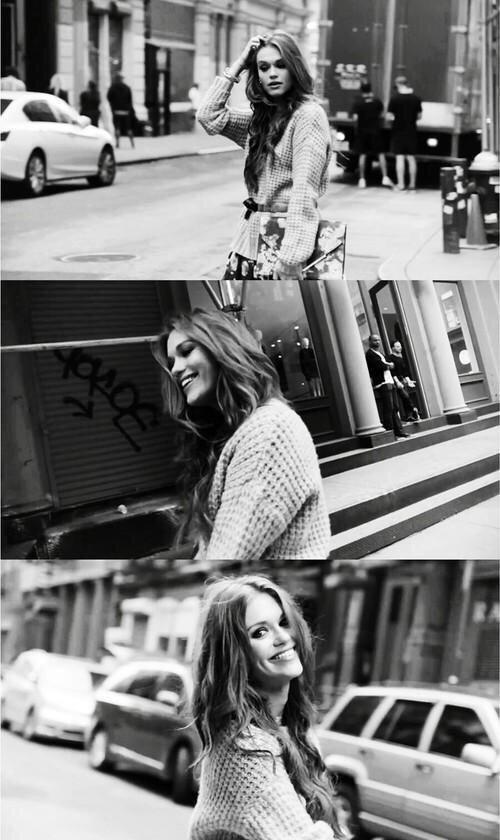 HAPPY BIRTHDAY TO THE QUEEN HOLLAND RODEN!! U SLAY GIRL!!         