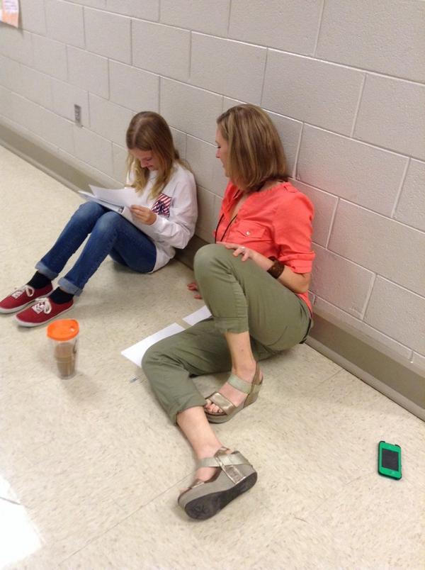 piercekj's tweet image. 1 to 1 instruction with Mrs. Corley #greatinstruction #greatpractice #time4everystudent #LPMS