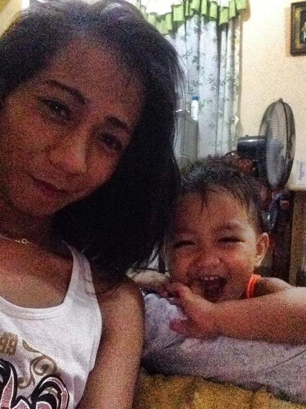 PrettyPauEytin's tweet photo. Goodnight Loves! <3 http://t.co/YHLXeeckEM