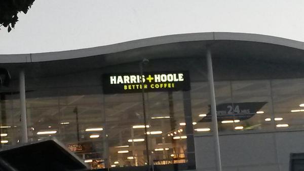 toggie76's tweet photo. Went to try a fresh coffee at Harris &amp; Hoole in 24hr Havant Tesco 24hr to find it closed, disappoing before half 5! http://t.co/aybQgGrqA2