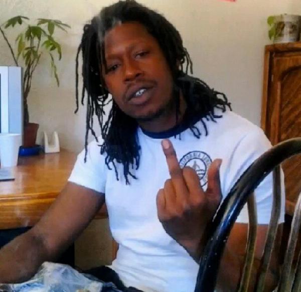 4DutchieWorld7's tweet photo. Happy Bday 2 ah real nigga #BabyJigg #KeeKeeeee #DoubleBak I love yuh big bruh http://t.co/w9QxbFo7pl
