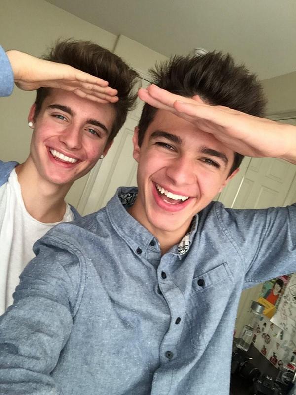 JustHxgo_'s tweet photo. @Brentyrivera tu plagie @ChriisCollinss wesh. http://t.co/NIPTq0L9i0
