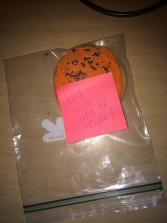 My roomie is da 💣 http://t.co/FBazMeg06G<a href="/tag/backtothefuture"class="tags"><span>#backtothefuture</span></a><a href="/tag/martymcfly"class="tags"><span>#martymcfly</span></a>
