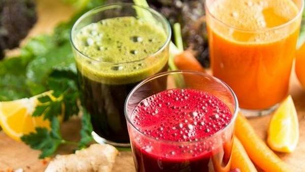 24HorasTVN's tweet image. Conoce en 24horas.cl los beneficios y las bondades de la 'jugoterapia' → bit.ly/1vL7SDV