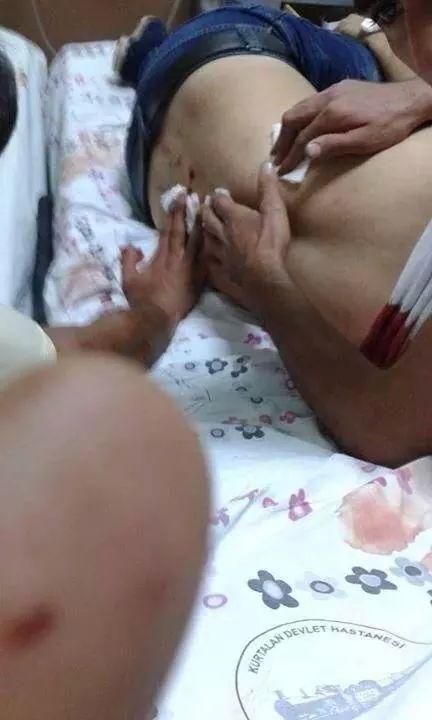 BofSunum_'s tweet photo. Siirt'de, Jandarma Kafasını Çıkaran pkk'lıyı Vuruyor Allah Askerlerimizi Polislerimizi Korusun http://t.co/Ymx3GXfidJ