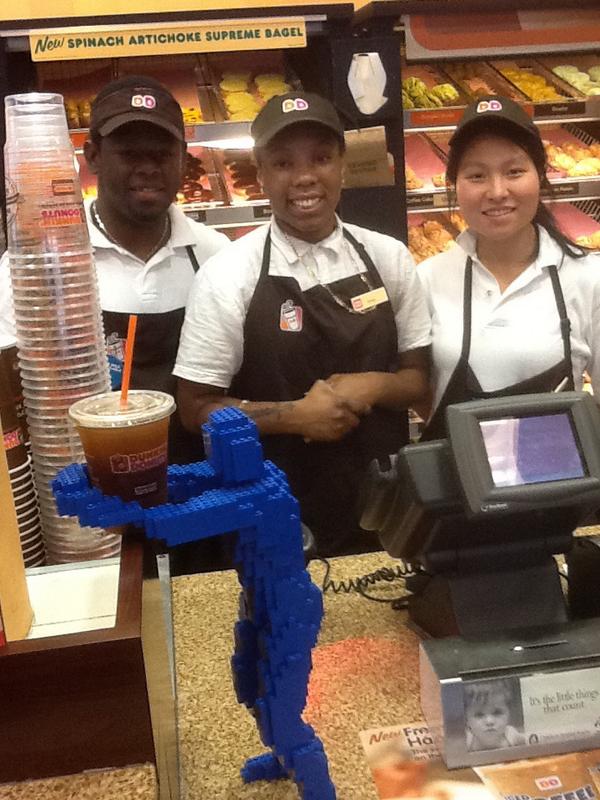 OwnSomeArt's tweet image. Boston's Newest Exhibit "The Art of the Brick" @FaneuilHall is running on @DunkinBoston today! #BostonBricks #LEGO