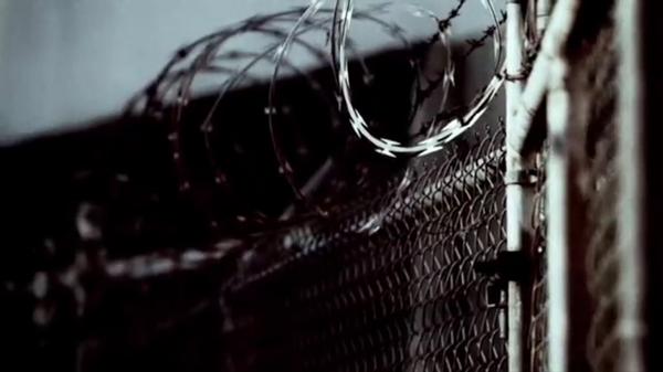 inlovehood's tweet image. a horror movie or a 5sos music video #5SOSGOODGIRLS