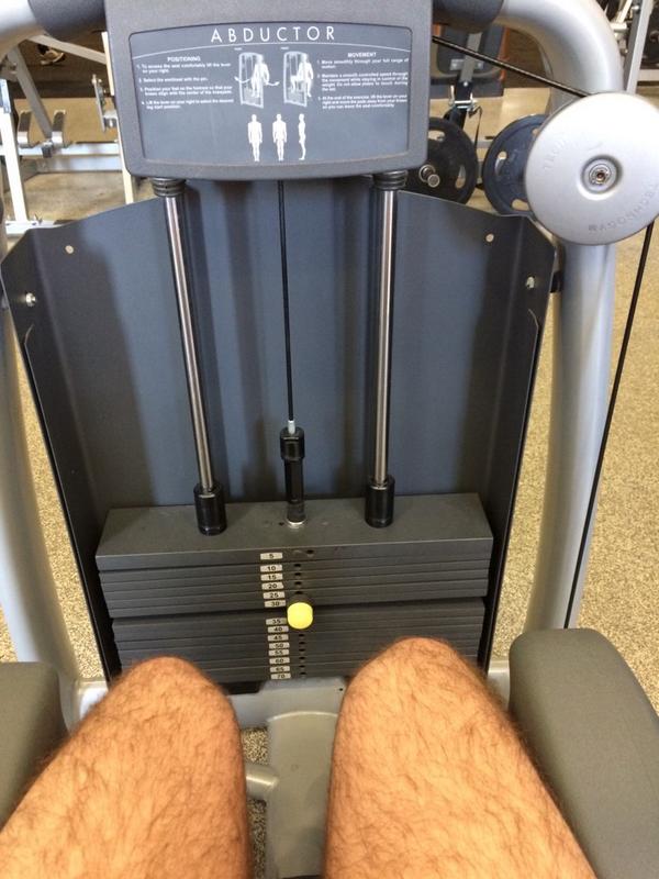 david_a_75's tweet image. It's leg day - and I hate this machine #doingmegood #OctoberBootcamp #day3 @PaddyWhitePT
