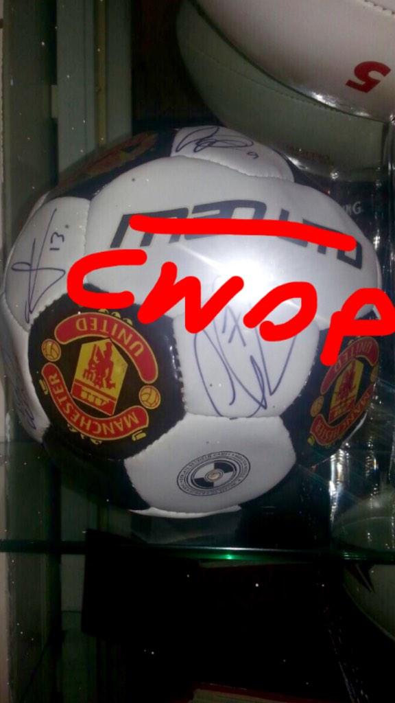 CWOPFC's tweet image. Retweet and follow for your chance to win an official @CWOPFC match ball #UpTheCwop