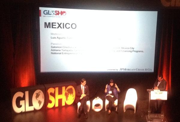 ArellanoDaniela's tweet photo. #Mexican panelists for the International Market Showcase discuss green biz opportunities in the country #GloSho14 http://t.co/CIDkNEGqsn