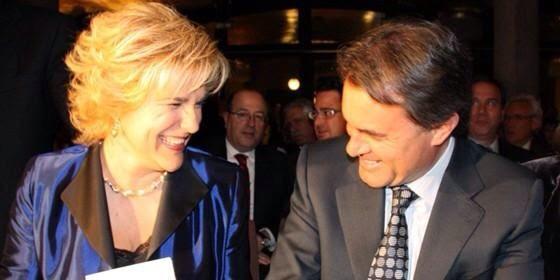 encampanya's tweet image. #objectivitat #periodisme #DretaDecidirQueRaholaNoEnsRepresenta