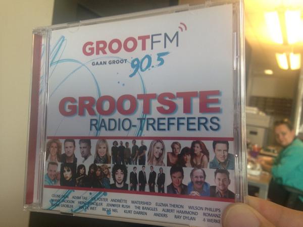 Select Musiek tweet media