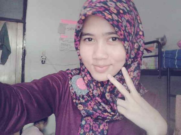 Sweet moment; *