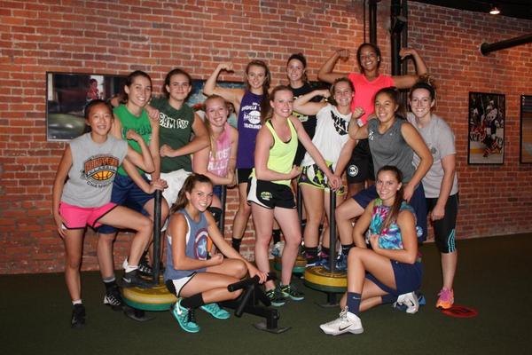 bxtraining's tweet photo. 745pm HS ladies crew flexing after tonight's workout #StrengthSpeedPower http://t.co/lI59gEDoSM