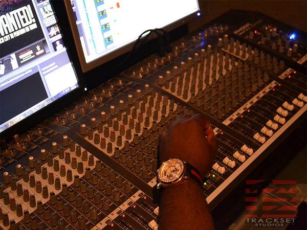 Trackset Studios tweet media