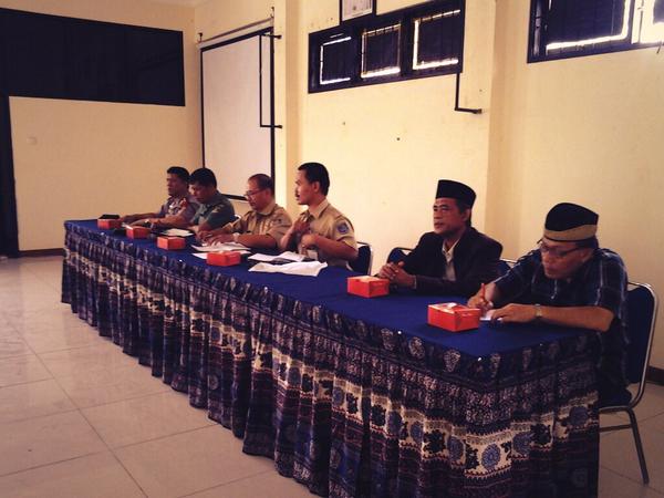 kegiatan rapat persiapan mtq kecamatan tapos rabu 08 okt 2014