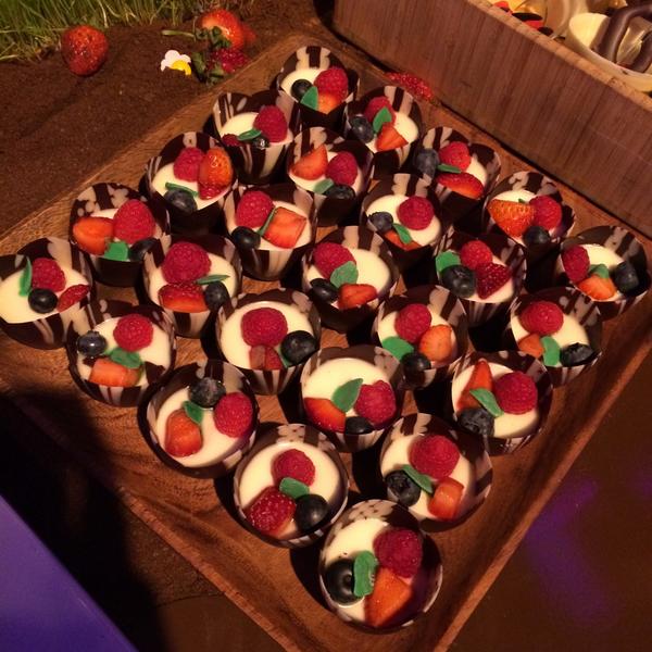 AshuMittal's tweet image. Yummy food #AdobeMAX #maxbash