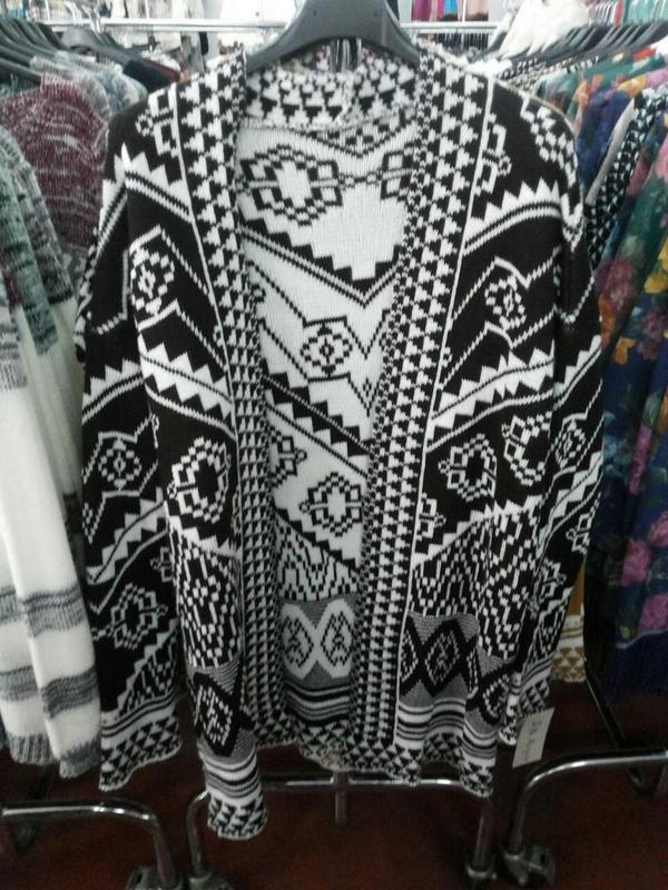 barbiezapatoss's tweet photo. Kimonos etnicos http://t.co/xsx6zJmMQp