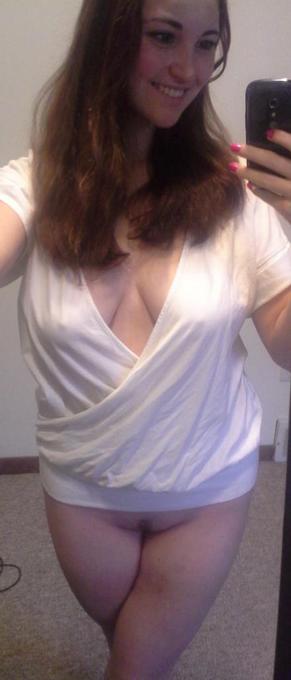 Attempting my first shower show this morning! Watch me as I get ready for my day here: http://t.co/K5tJnw7or9<a href="/tag/snapchat"class="tags"><span>#snapchat</span></a><a href="/tag/please"class="tags"><span>#please</span></a><a href="/tag/retweet"class="tags"><span>#retweet</span></a>