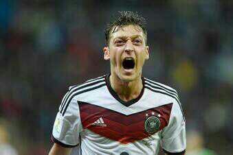 Happy Birthday Mesut Ozil :). 