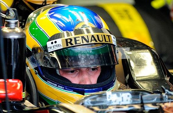 Hoy cumple 31 años un ex piloto de F1, Bruno Senna, sobrino del mítico Ayrton.
We wish you a happy bday  