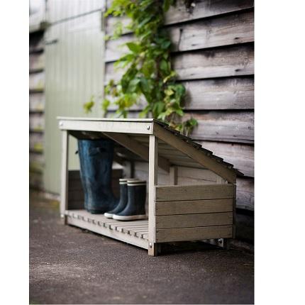 outdoor_chic's tweet image. great for storing muddy boots in the winter, the wooden #wellyrack available now