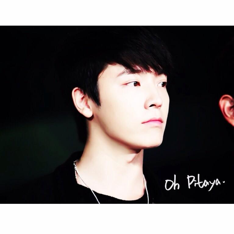  Happy Birthday Lee DongHae! ELFs love you always  