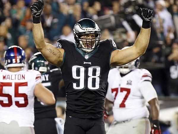 Happy Birthday to awesome Connor Barwin 