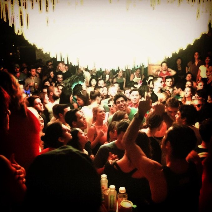 7am #daybreaker at @GildedLilyNYC! What'd YOU do this morning? http://t.co/1tUAPUGxtW<a href="/tag/daybreaker"class="tags">#daybreaker</a><a class="tags" target="_blank" title="On Twitter" href="/?out=eyJ0eXAiOiJKV1QiLCJhbGciOiJIUzUxMiJ9.eyJpYXQiOjE3MjE4ODMxNjcsImlzcyI6InR3cG9ybnN0YXJzLmNvbSIsIm5iZiI6MTcyMTg4MzE2NywiZXhwIjoxNzUzNDE5MTY3LCJyZWRpcmVjdF91cmwiOiJodHRwczovL3R3aXR0ZXIuY29tL0dpbGRlZExpbHlOWUMifQ.AkUYUrM_mVdbPYIY1yTt3N4g4CHpIhoE7nulJYNa7BxDalT_gyosywZlnEKpe2xHmUW0qGV2SZpwEsplqnTtaA">@GildedLilyNYC</a>