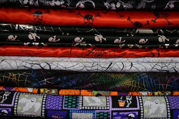 RealSewingBox's tweet image. New Halloween fabrics in stock! #fabric #Halloween