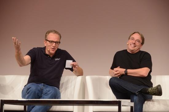 SilviuStahie's tweet photo. Linus Torvalds Regrets Alienating Developers with Strong Language http://t.co/59fc9eK44R #linuxcon #Linux http://t.co/suYkv3sUe5
