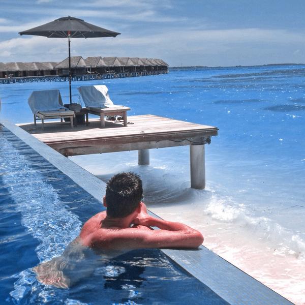 I'm dreaming in @LUXMaldives 💙😌💭