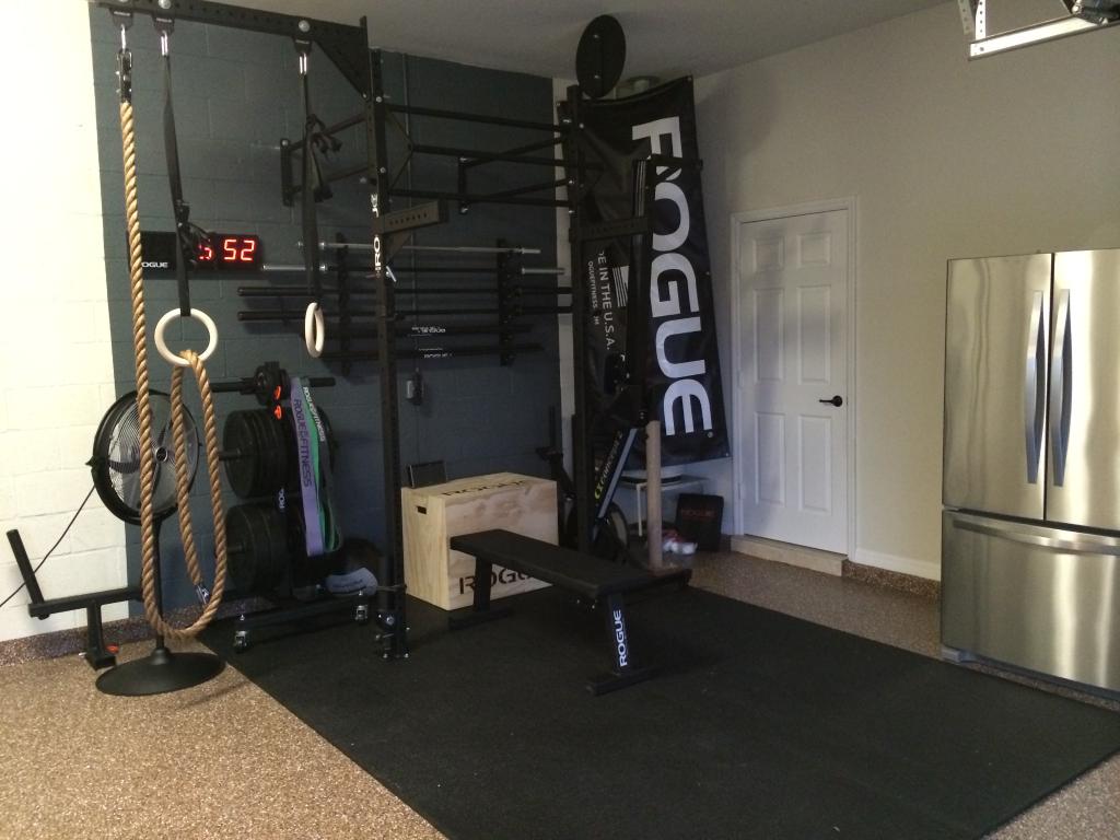 Rogue Fitness Twitter પર: "Garage Gym setup courtesy of ...
 Rogue Garage Gym