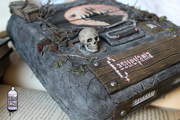 Indie_RetroNEWS's tweet image. Custom SNES: Castlevania Dracula’s Castle Edition shar.es/1motgh #retrogaming #nintendo #hardware #modified